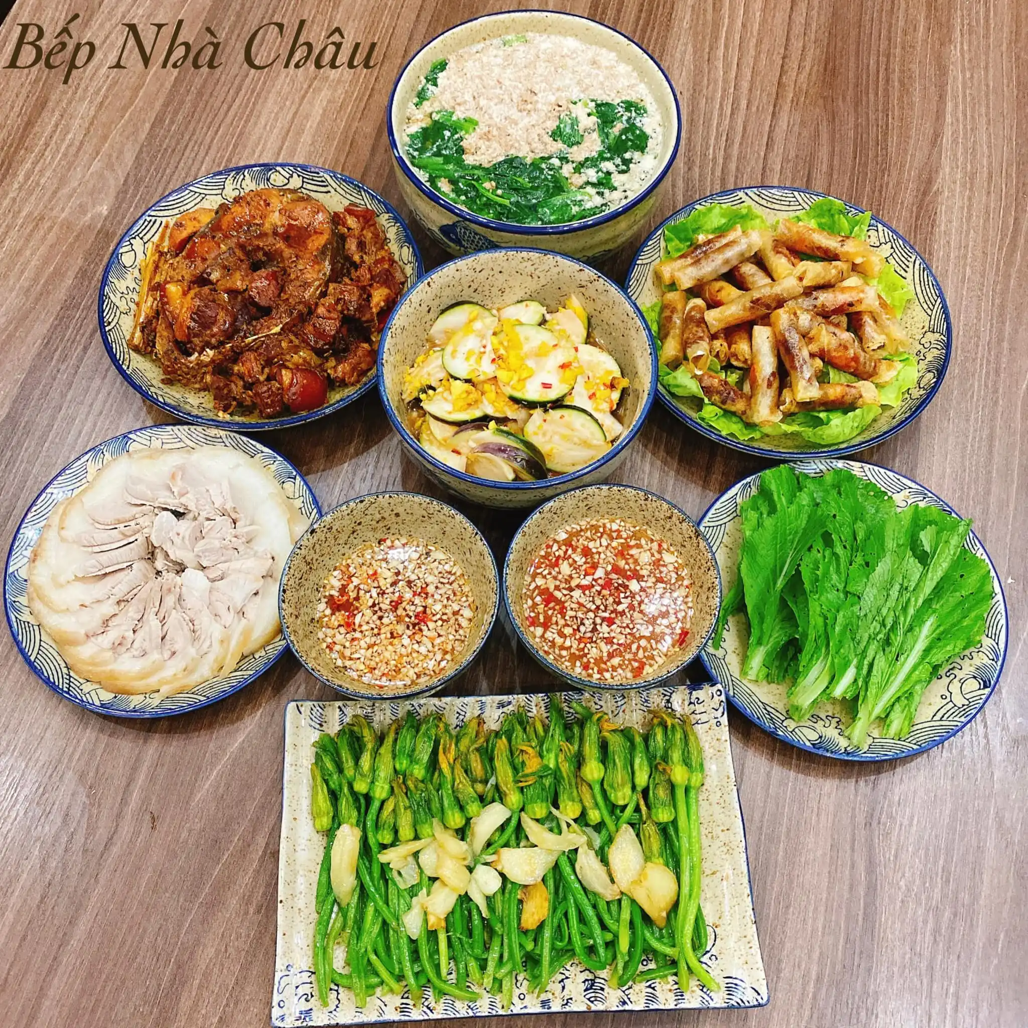 Tối nay chưa biết ăn gì, tham khảo ngay 30 mâm cơm nhà ngon miệng đẹp mắt - 26